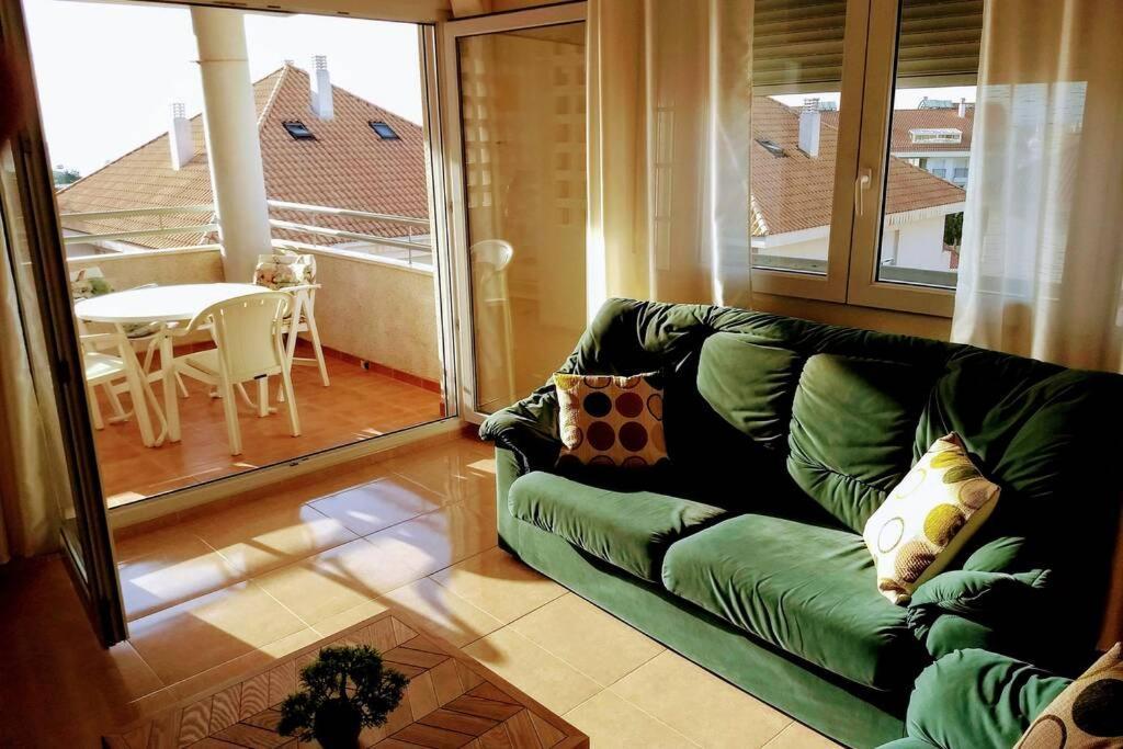 شقة Bright & Spacious Apt - Panoramic Views! ألتيا المظهر الخارجي الصورة
