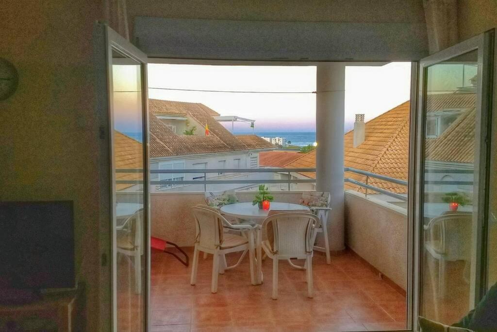 شقة Bright & Spacious Apt - Panoramic Views! ألتيا المظهر الخارجي الصورة