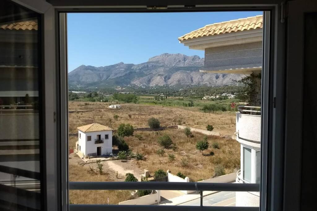 شقة Bright & Spacious Apt - Panoramic Views! ألتيا المظهر الخارجي الصورة
